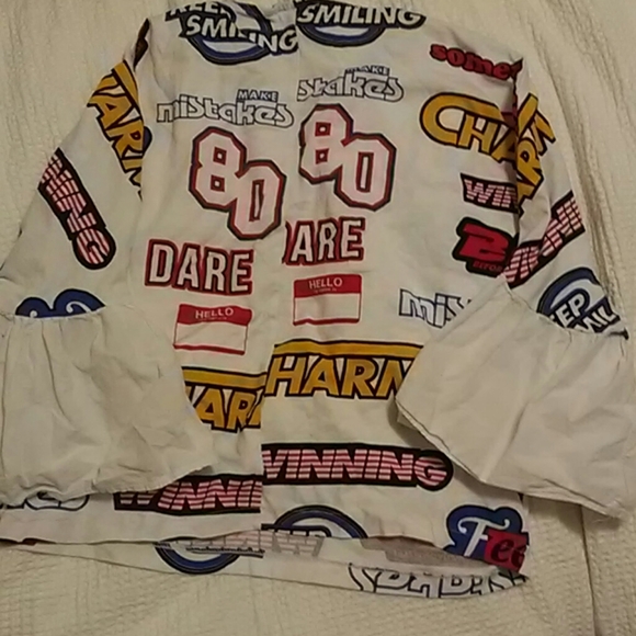 Graphic long frilled shirt - Picture 2 of 2